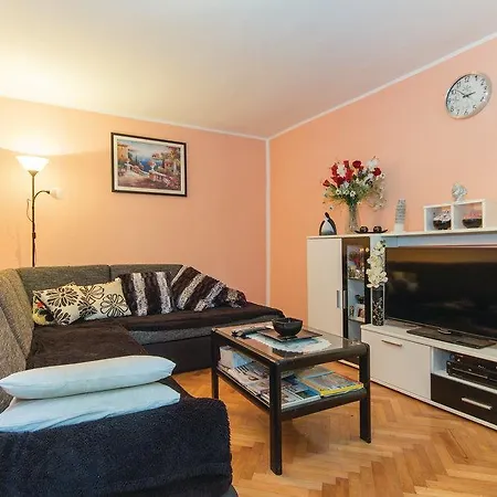 Apartman Holiday Manjadvorci *